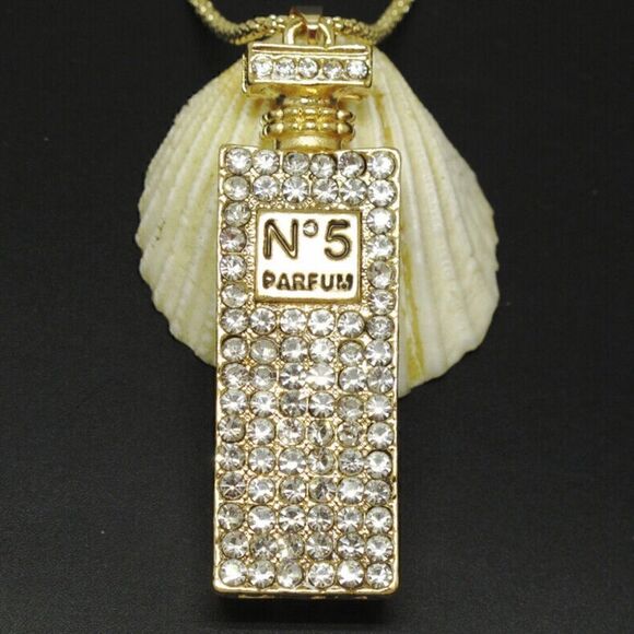 💛 Betsey Johnson NEW crystal perfume bottle pendant necklace 💛 - Picture 4 of 4
